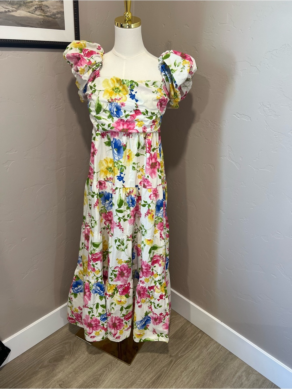 Alter’D State Floral Puff-Sleeve Maxi Dress. 
Size Large